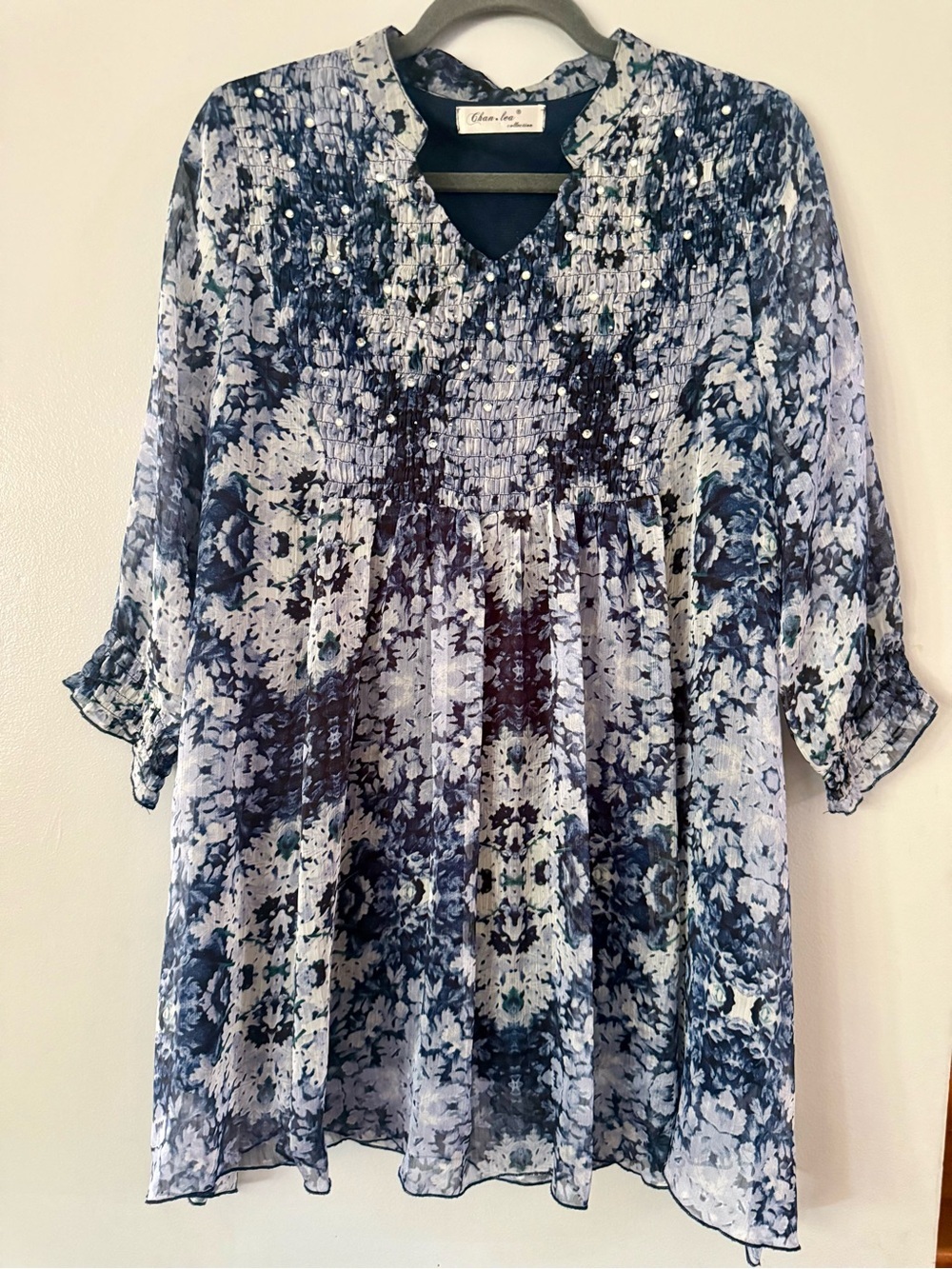 CHAN·LEA Blue Floral Smocked V-Neck Chiffon Tunic Dress Blouse Size M L